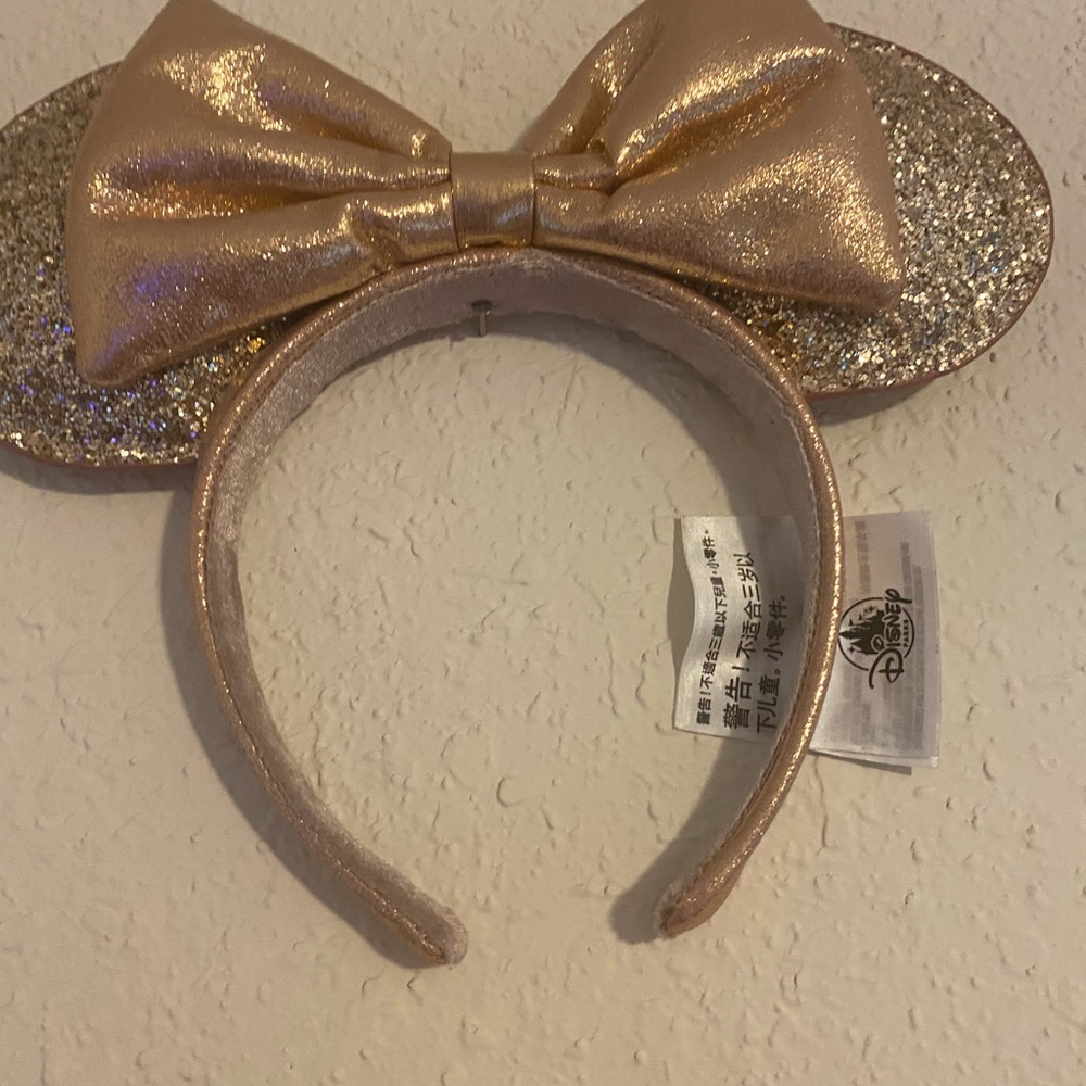 Disney rose gold minnie mouse ears